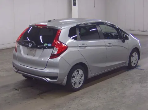 Engine bay of a Honda Fit 2017 with 1.3L petrol engine