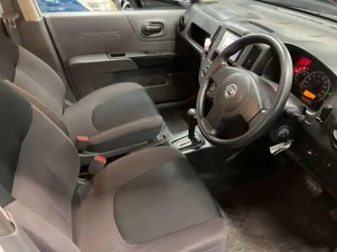 2017 Nissan AD Van photo 5
