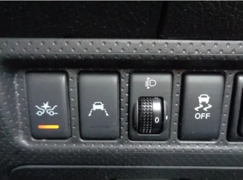 Engine bay of a 2018 Nissan AD Van, showing the 1.5L petrol engine.